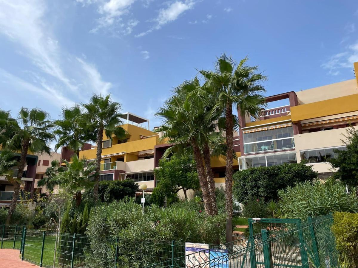 Casa Palmera - El Bosque - Playa Flamenca Luaran gambar
