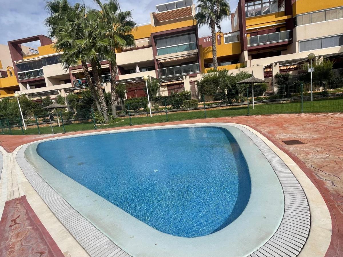 Casa Palmera - El Bosque - Playa Flamenca Luaran gambar